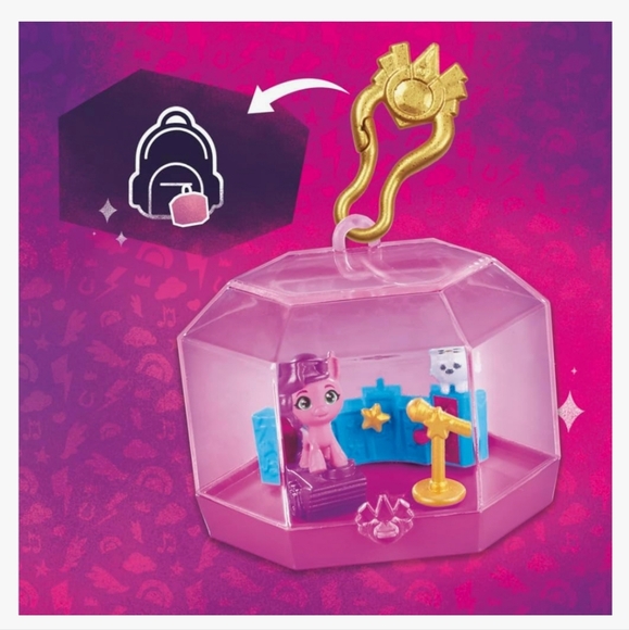My Little Pony MINI PRINCESS PIPP PETALS Crystal Keychain Magic Portable Playset - Picture 6 of 11